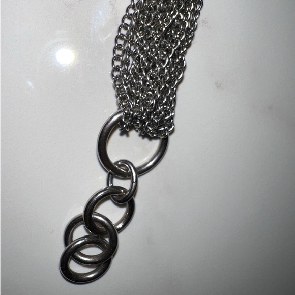 Preowned silver tone GUESS bracelet 7.5 “ - Picture 3 of 4